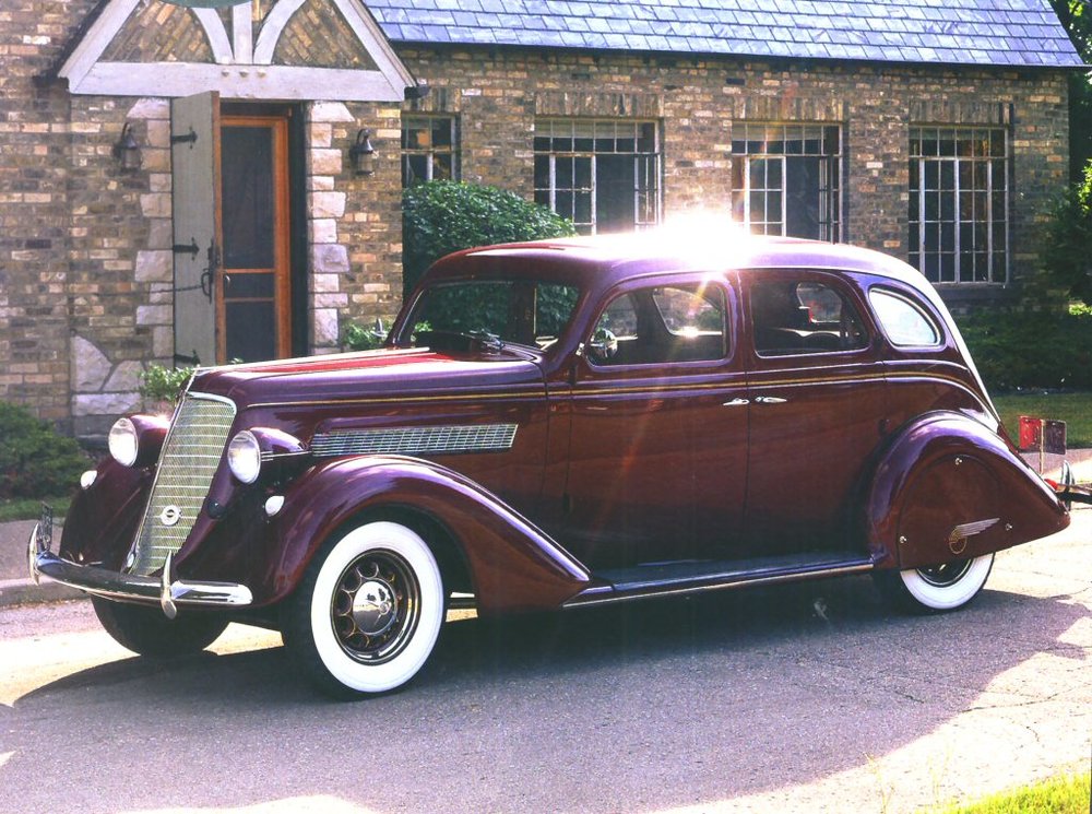 1935-Nash-Advanced-Six-Aeroform-4-Door-S