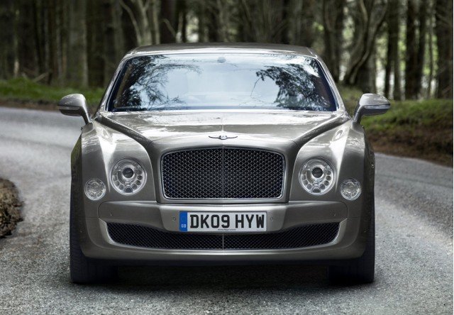 2011-bentley-mulsanne_100228743_m.jpg