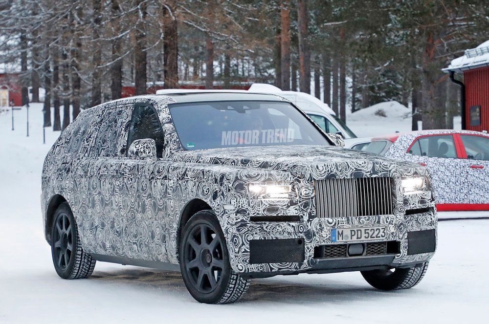 Rolls-Royce-Cullinan-prototype-08.jpg