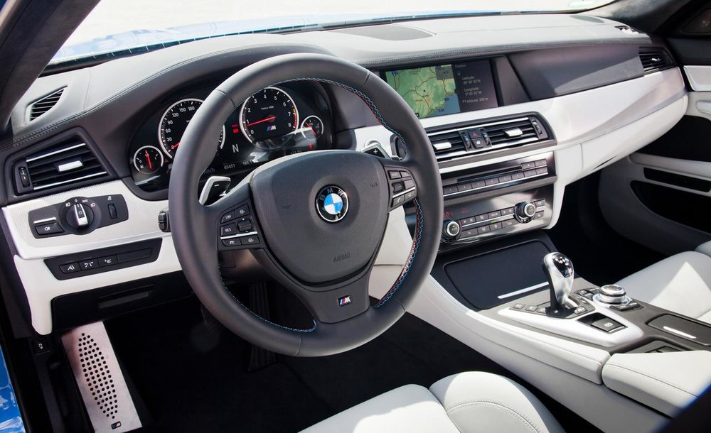 2013-bmw-m5-interior-photo-427361-s-1280