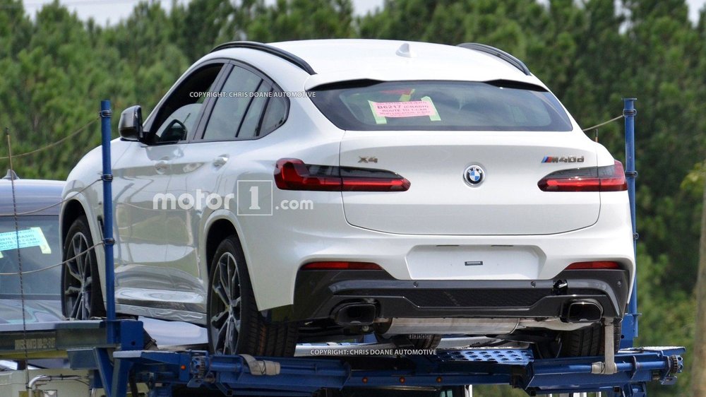 bmw-x4-spied-completely-uncovered.jpg